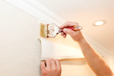 Pose de papier peint à Mulsanne — revêtements muraux et toiles de verre